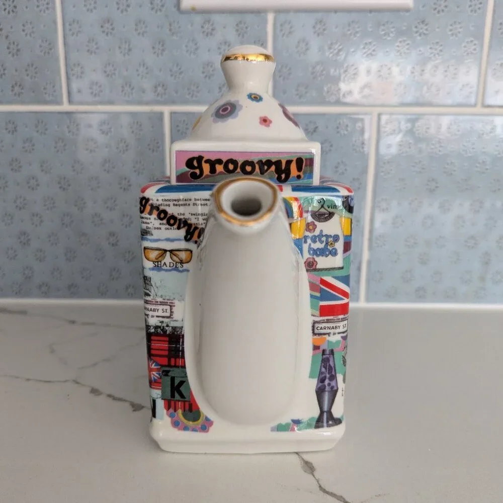 James Sadler British Teapot Famous Streets Carnaby Collectible - Picture 3 of 10